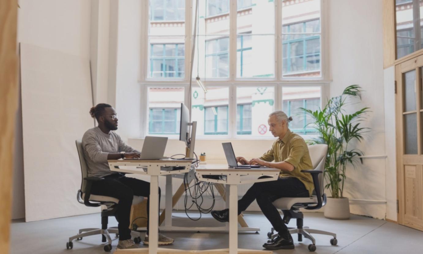 Practical workshop environment with hands-on learning